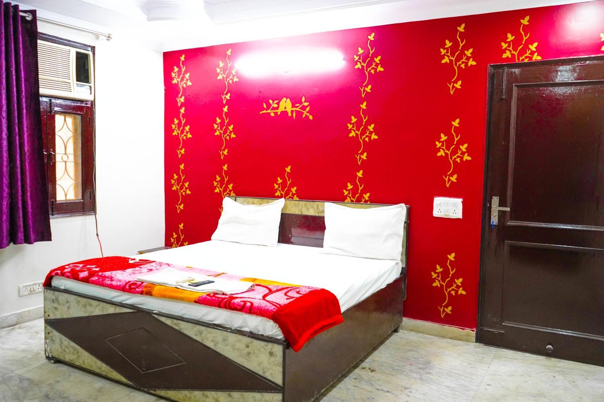 Roomshala 155 Jpc - Malviya Nagar New Delhi